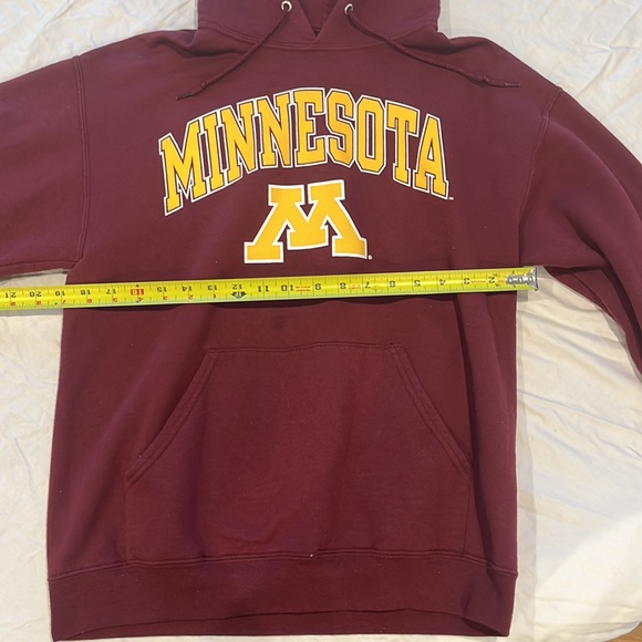 University of Minnesota Hoodie Medium - Picture 3 of 5